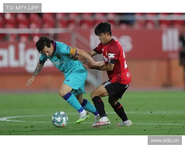 久保建英在高位压迫体系中的回防与拼抢贡献分析