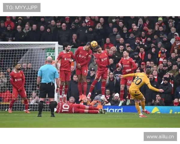 利物浦战术失衡表现显现，高位逼抢成为双刃剑，赛季争冠形势面临考验