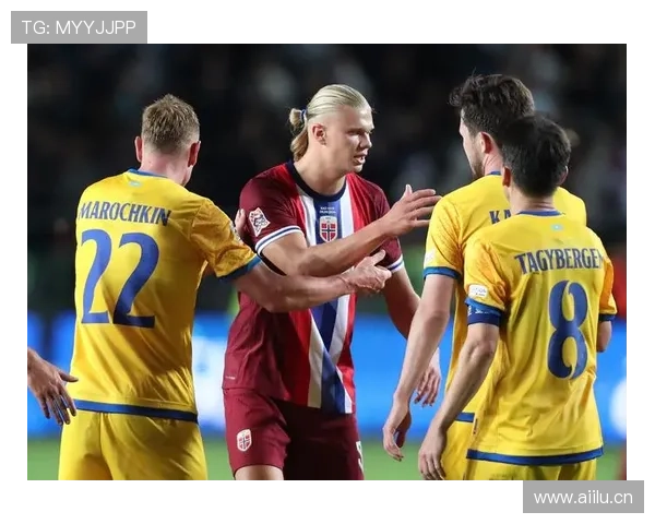 哈兰德昨晚又吃那么贵的牛排，这年头球星过生日都不带低调的么？