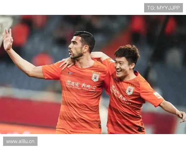 里瓦尔多边路盘带撕开防线的能力为何胜过直塞型前锋？